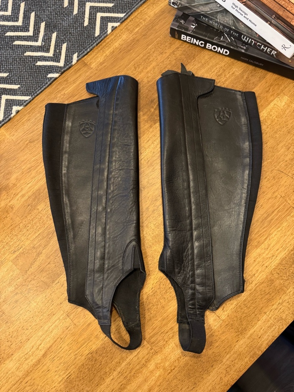 Ariat Classic Half Chaps size Medium